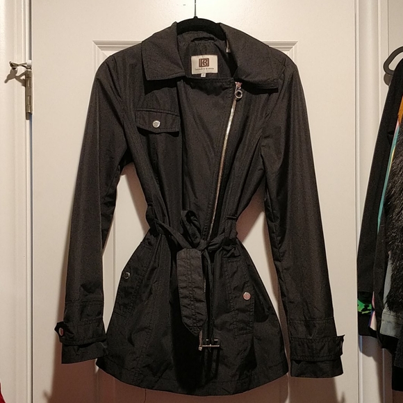 NWOT Chic diagonal zipper tie waist black jacket - Picture 6 of 16